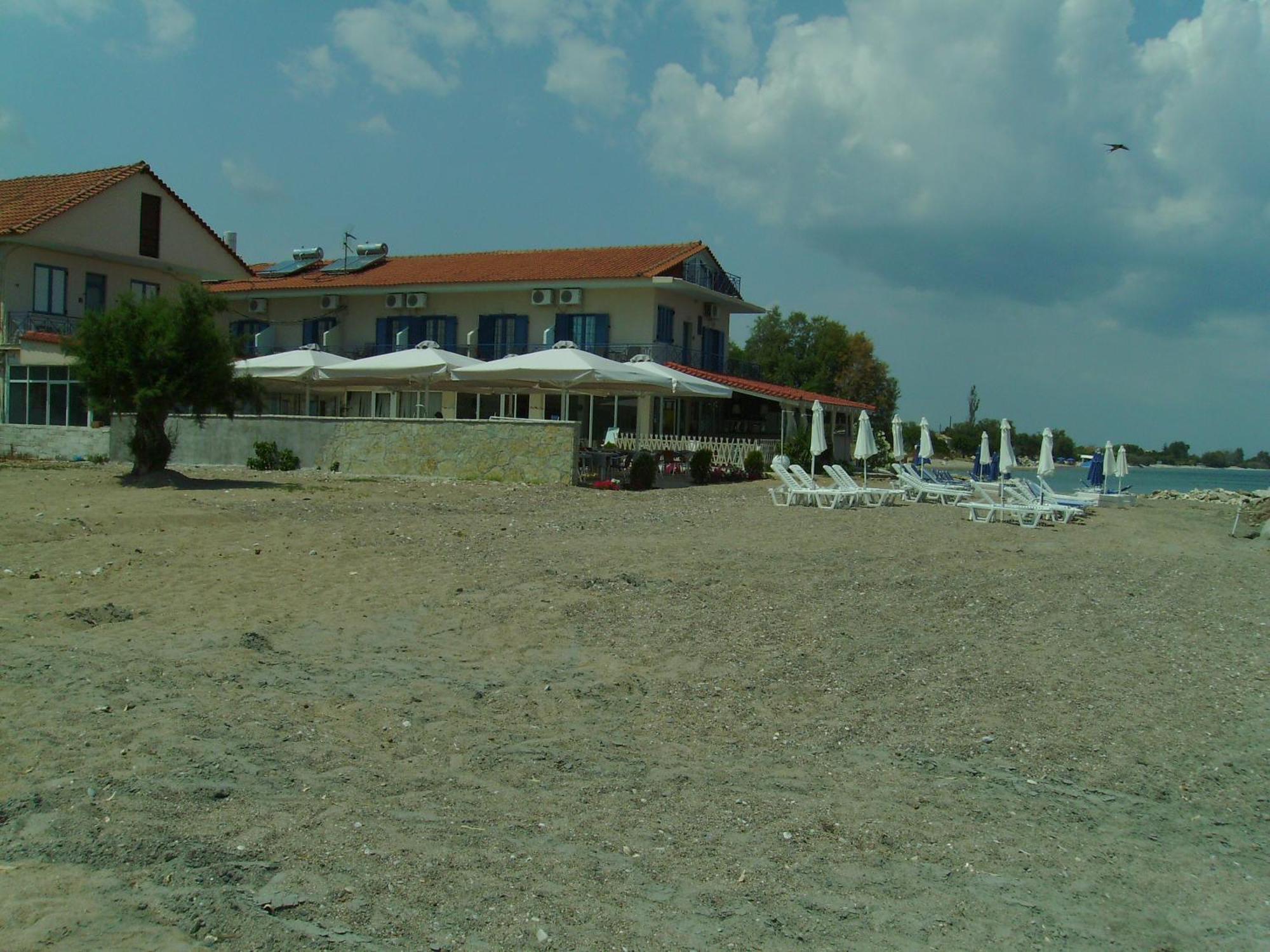 Aggelos Hotel Agios Andreas  外观 照片