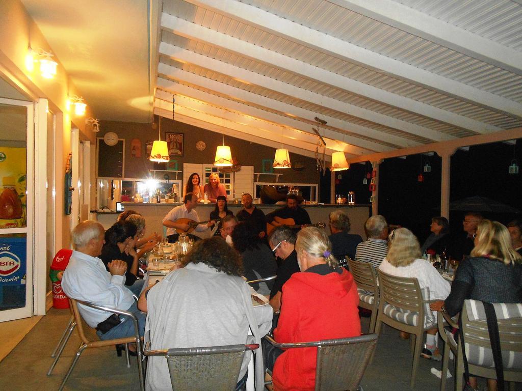 Aggelos Hotel Agios Andreas  外观 照片