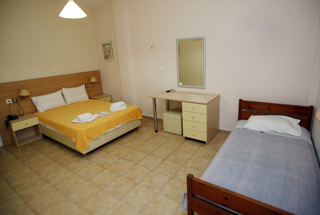 Aggelos Hotel Agios Andreas  外观 照片