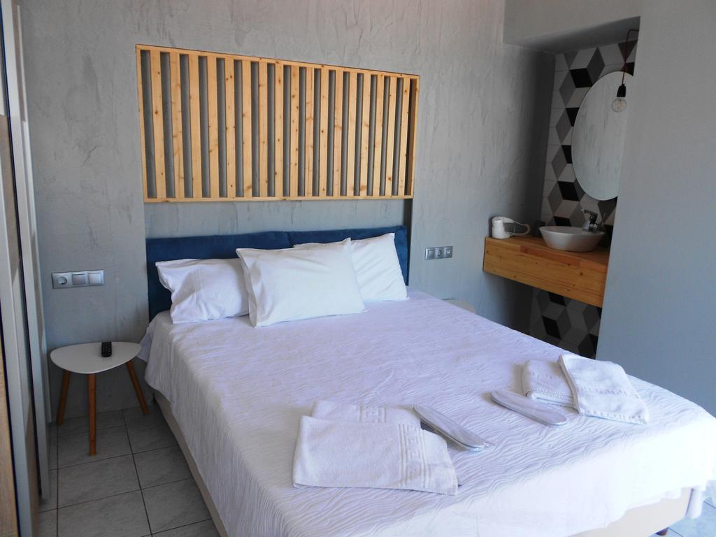 Aggelos Hotel Agios Andreas  外观 照片