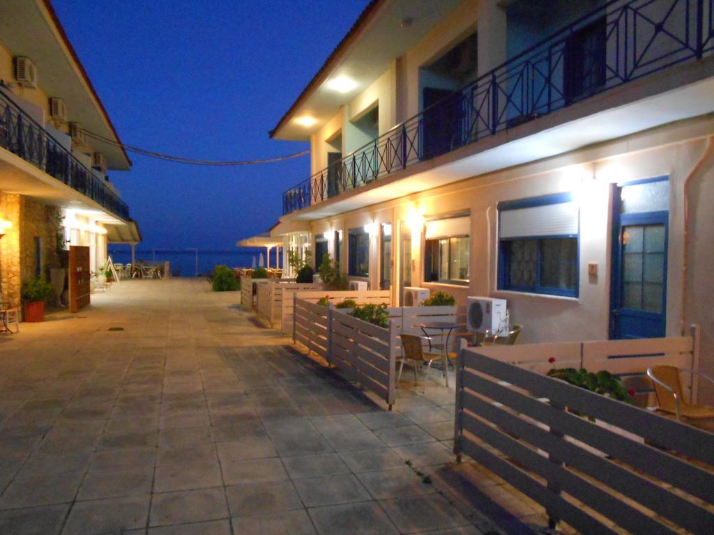 Aggelos Hotel Agios Andreas  外观 照片